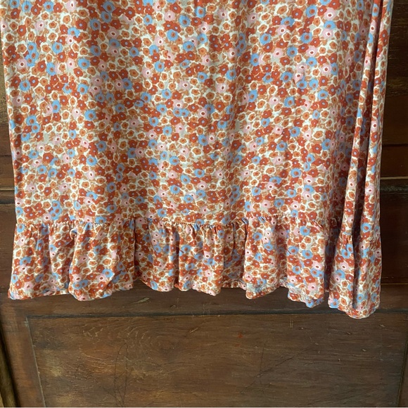 Mi Ami Red and Blue Floral Dress - Picture 4 of 8